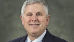 headshot image of ksb chairperson dave hellmich